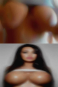 Free talk naked horny women.